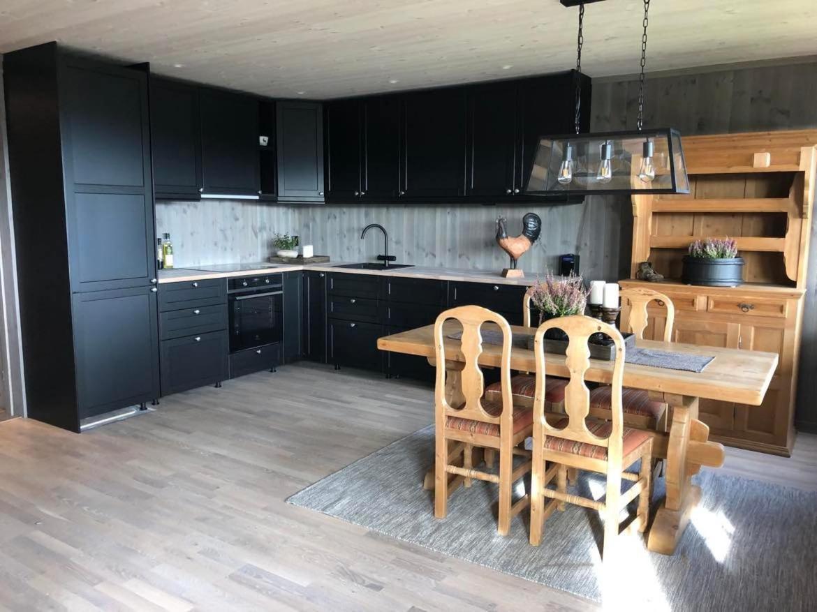 Beitotind Sentralt Pa Beitostolen Apartment Exterior foto